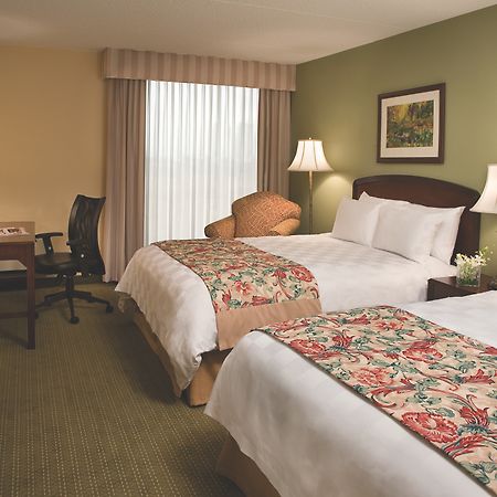 Hotel Carlingview Toronto Airport Μισισάουγκα Δωμάτιο φωτογραφία